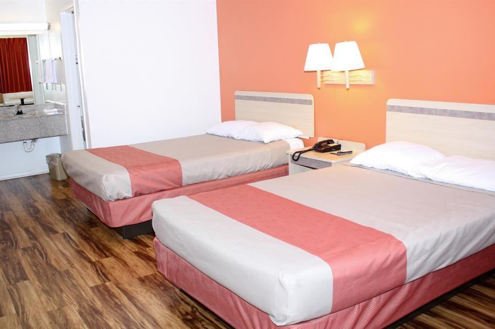 Motel 6-East Ridge, Tn Buitenkant foto